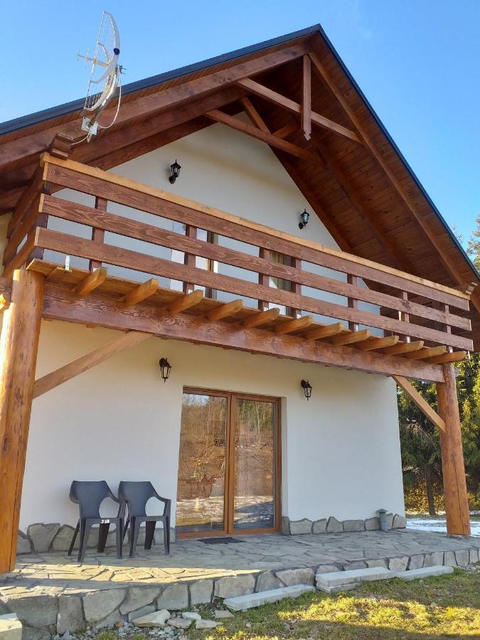 Baza Noclegi Bieszczady Ustrzyki Dolne Exterior foto